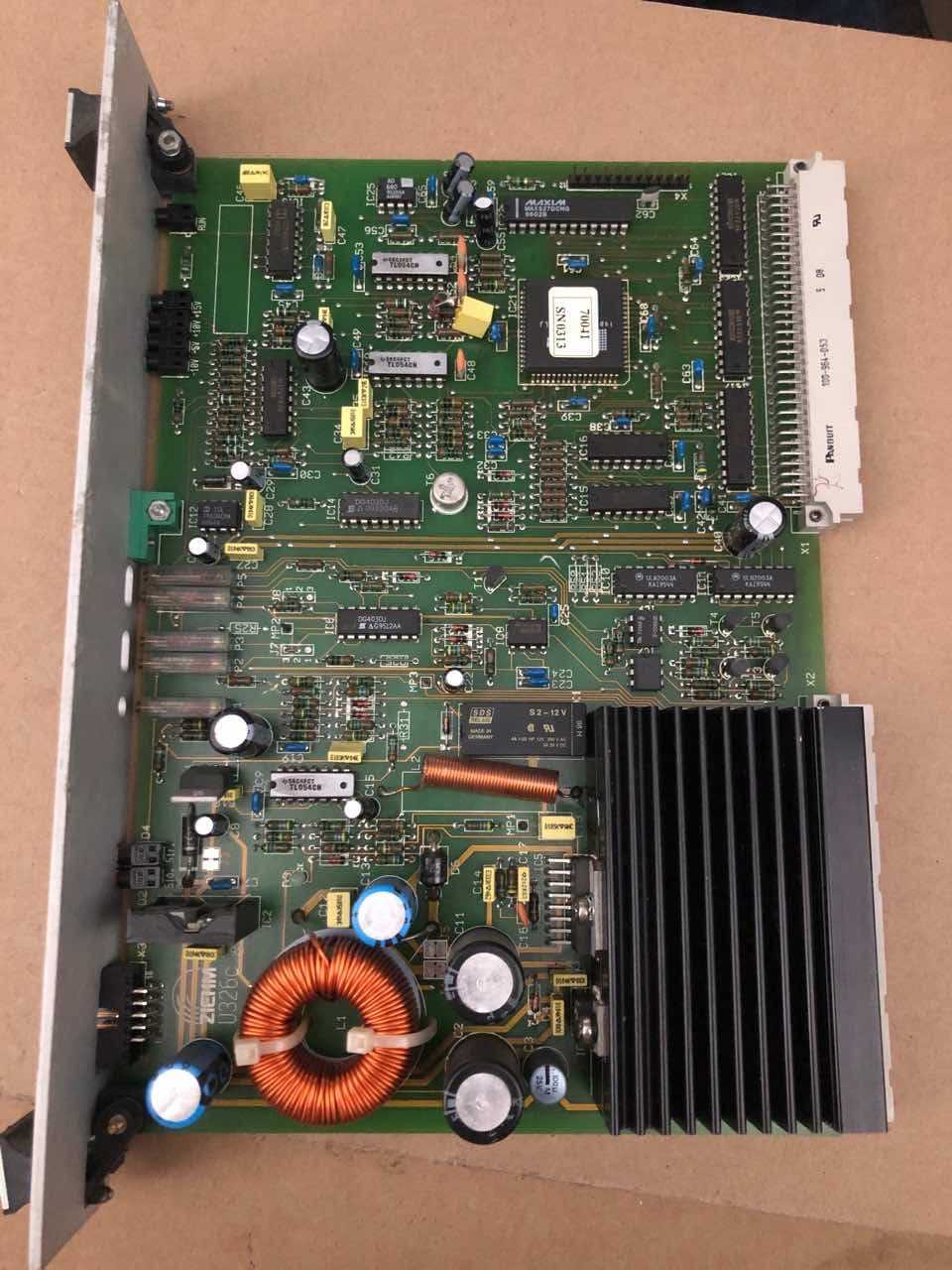 德国奇目U326C电路板 3